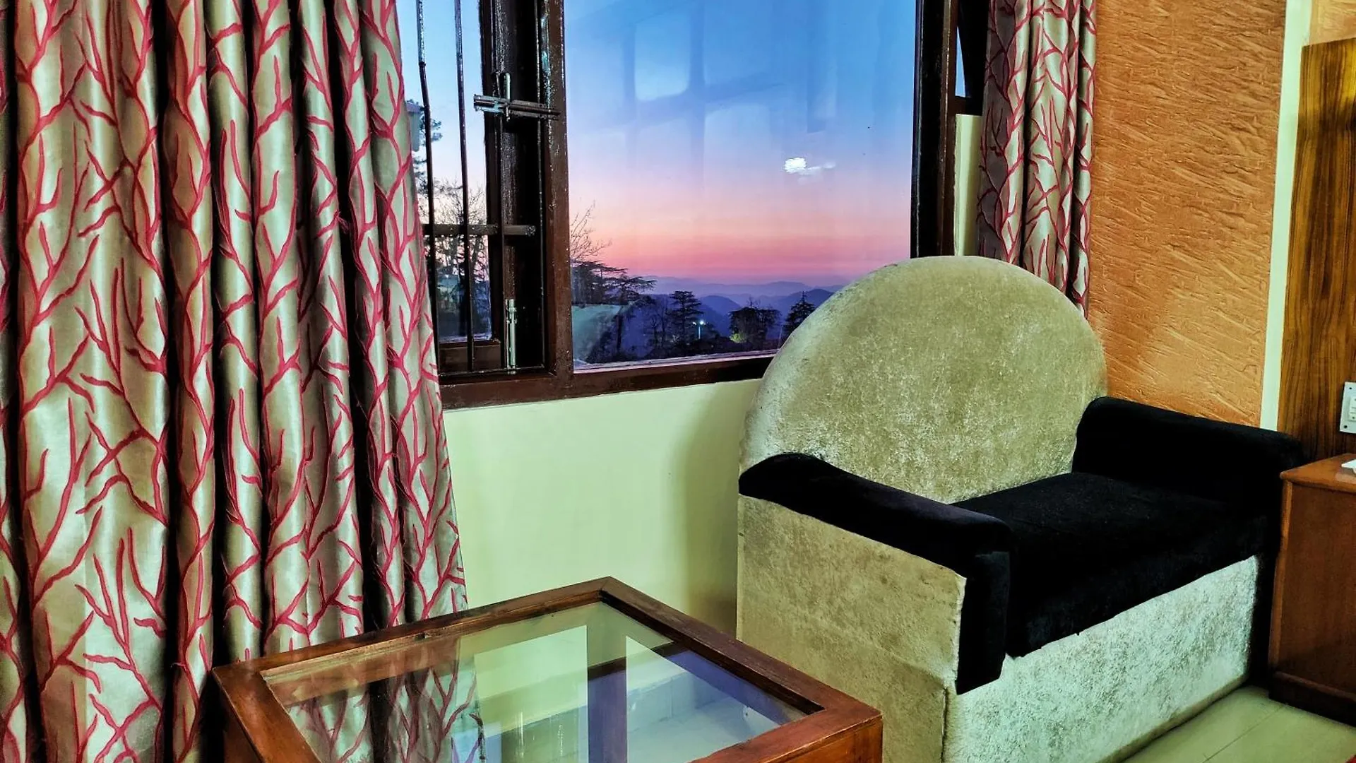 Hotel Taj Palace Near Mall Road Shimla