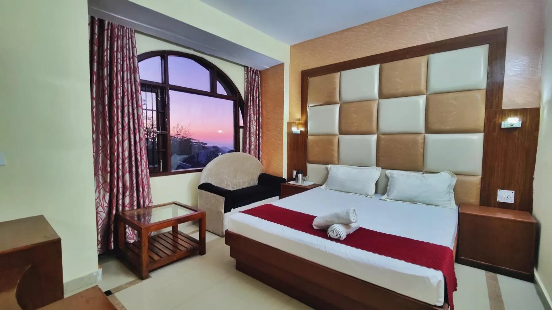 Hotel Taj Palace Near Mall Road Shimla